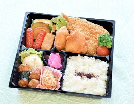 119、アジフライ弁当(缶茶付き)